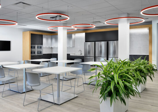 DuPont Canada office - dining and meeting area
